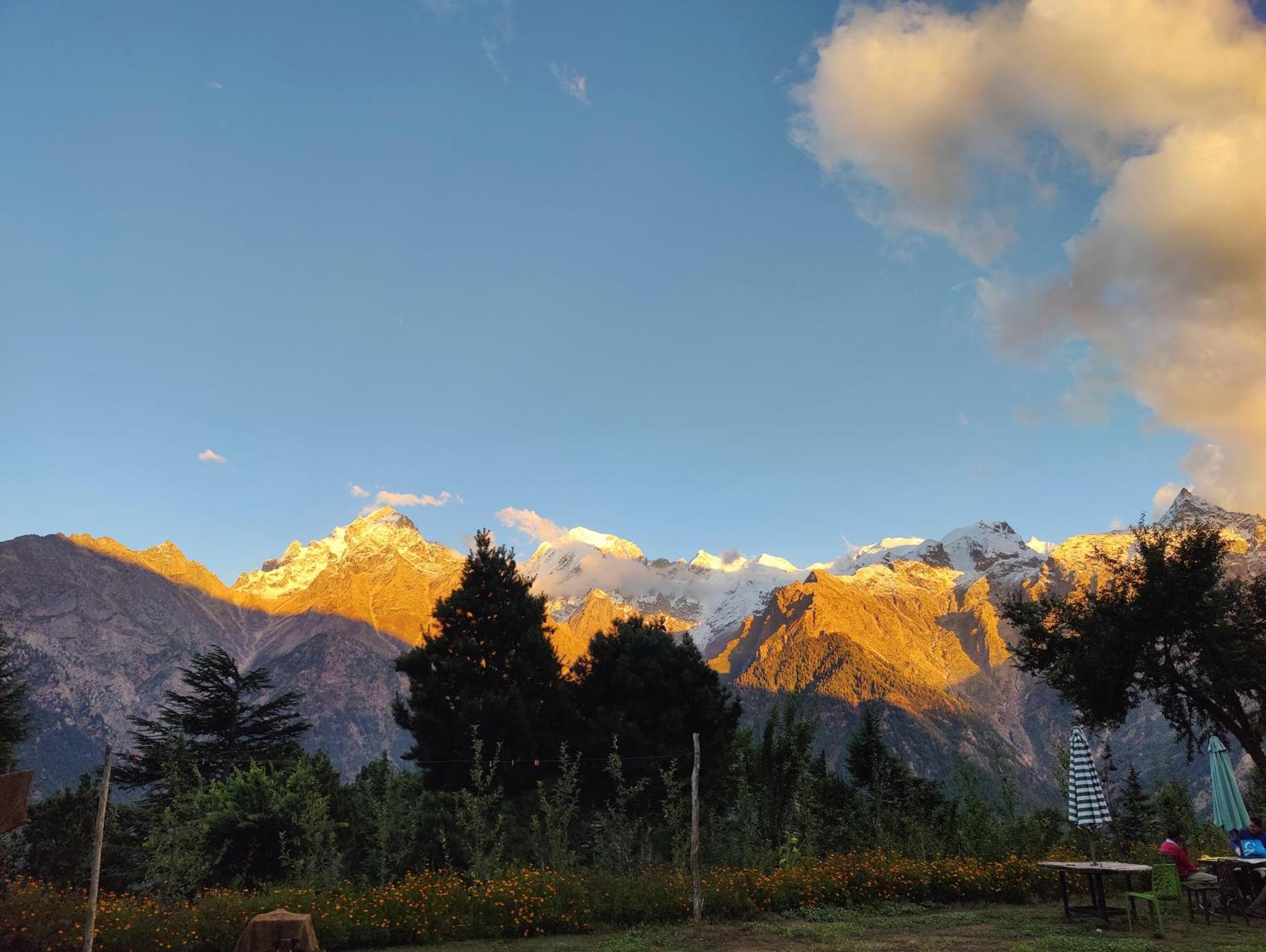 Silk Route Home Stay Kalpa Luaran gambar